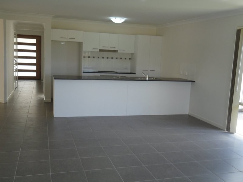 23 Pyrite street, Pimpama QLD 4209