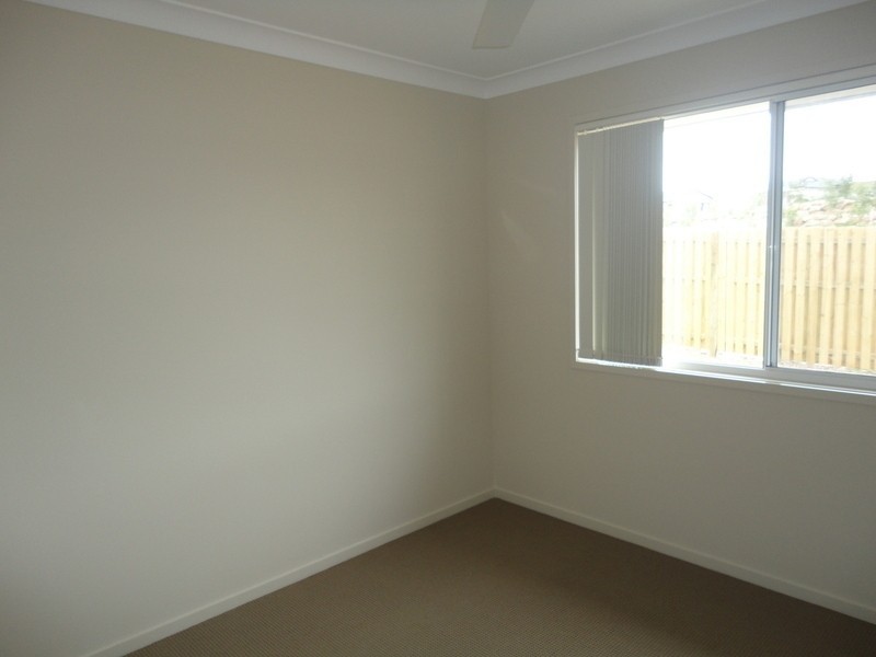 27 Chrome Drive, Pimpama QLD 4209