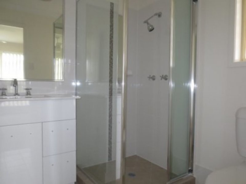 60  Beaumont Drive, Pimpama QLD 4209