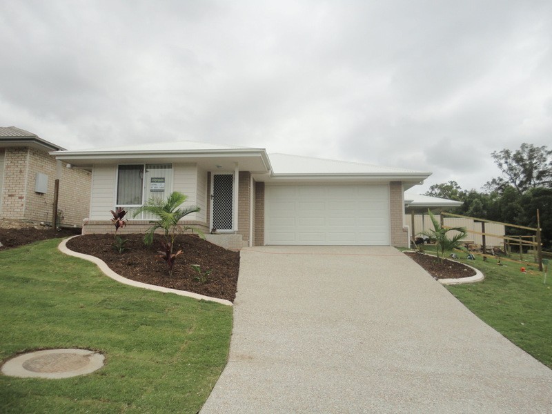 32 Venetian Way, Coomera QLD 4209