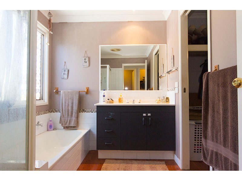 12 Aaron Street, Coomera QLD 4209