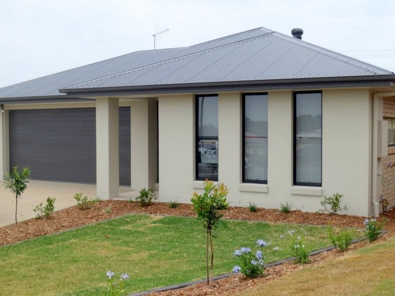 24 Milly Circuit, Ormeau QLD 4208