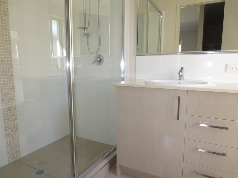 25 Conimbla Crescent, Waterford QLD 4133