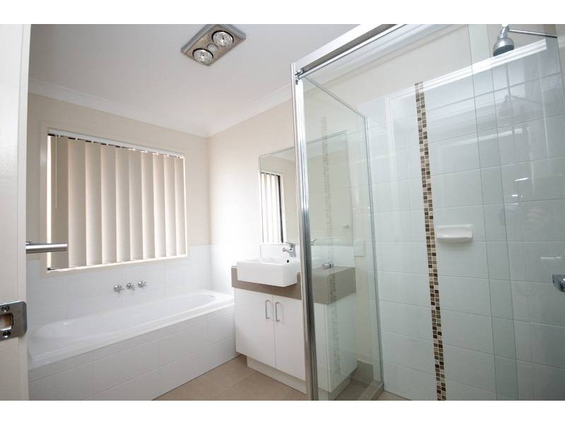 66 Lisa Crescent, Coomera QLD 4209