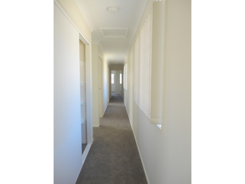 5 Kelly Avenue, Coomera QLD 4209