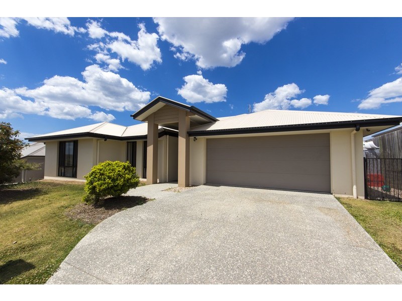 23 Azure Way, Coomera QLD 4209