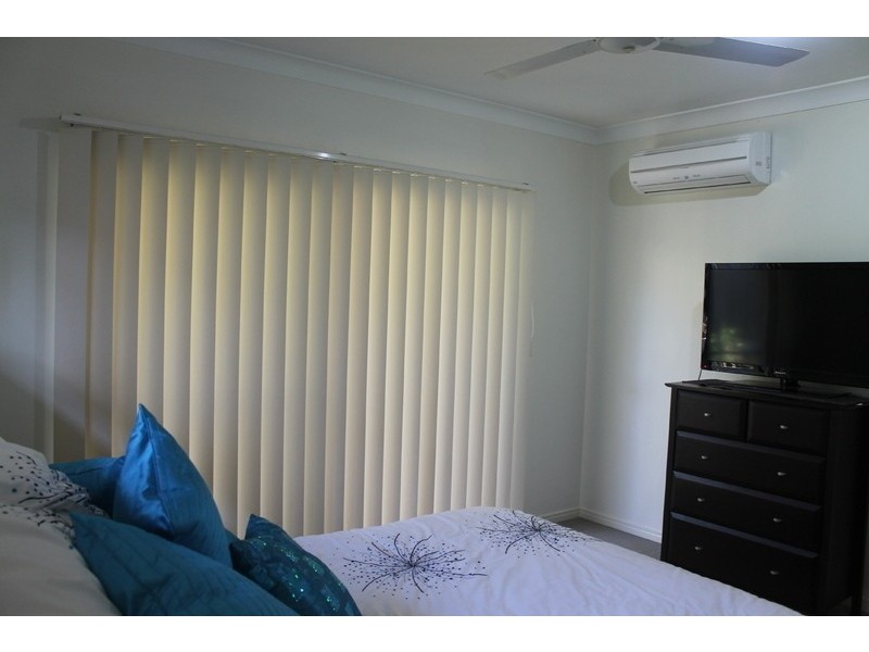 4   Armani Avenue, Pimpama QLD 4209