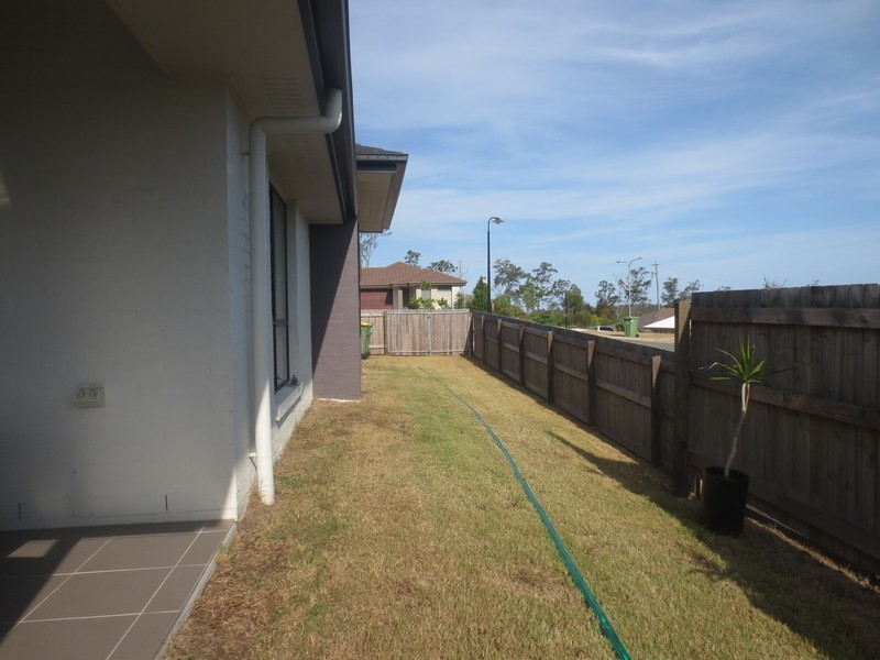 43 Wildflower Circuit, Upper Coomera QLD 4209
