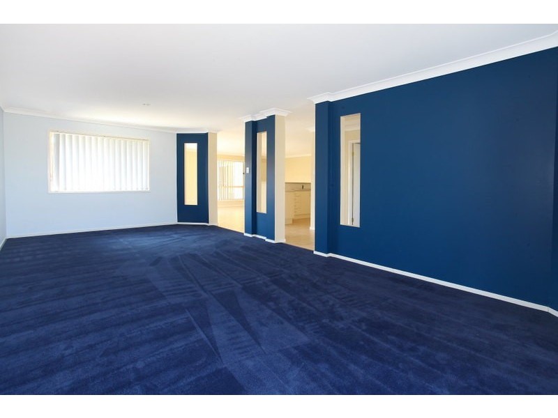 4 Macadamia Drive, Ormeau QLD 4208