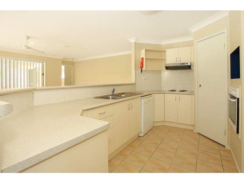 4 Macadamia Drive, Ormeau QLD 4208