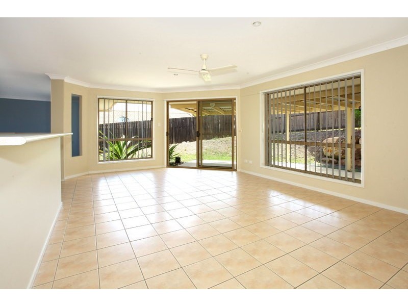 4 Macadamia Drive, Ormeau QLD 4208