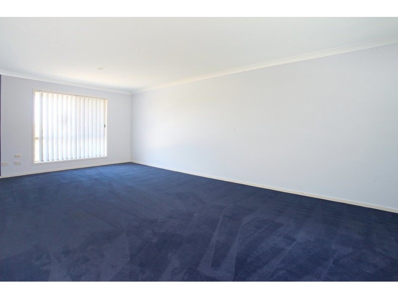 4 Macadamia Drive, Ormeau QLD 4208