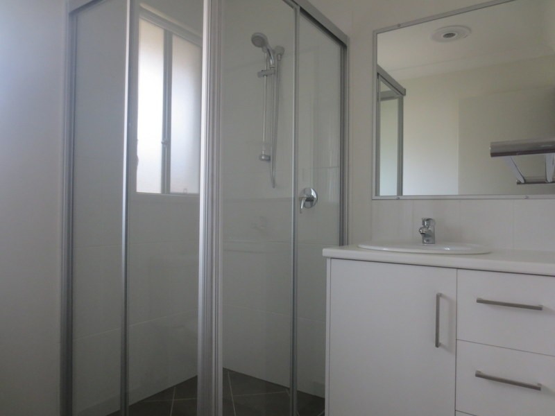 2/33 Arondel Circuit, Upper Coomera QLD 4209