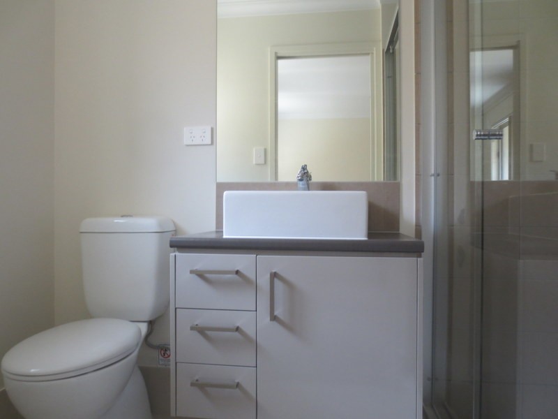 2/21 Arondel Circuit, Upper Coomera QLD 4209