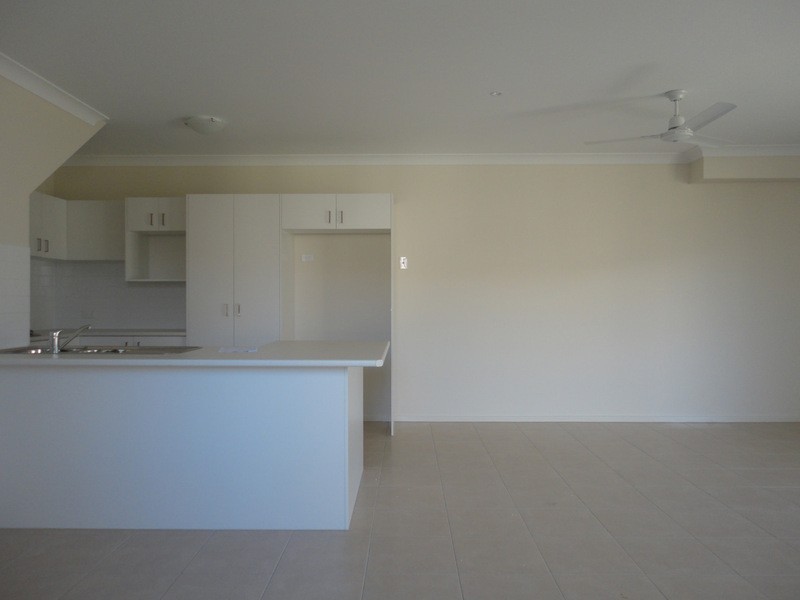 6a Kelly Avenue, Coomera QLD 4209