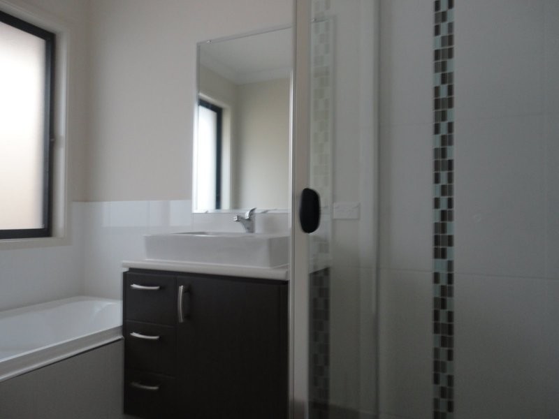 39 Wildflower Circuit, Upper Coomera QLD 4209