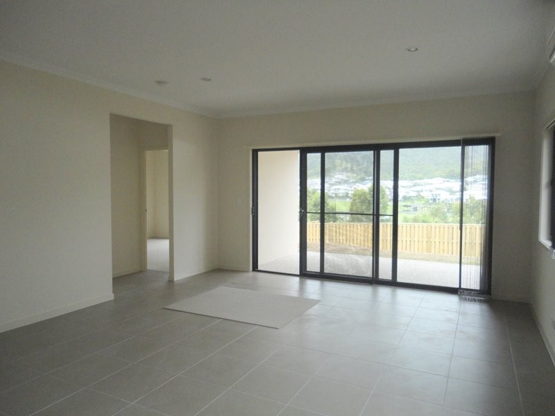39 Wildflower Circuit, Upper Coomera QLD 4209