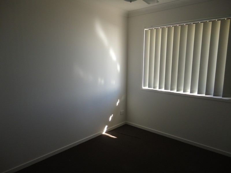37 Winchester Crescent, Pimpama QLD 4209