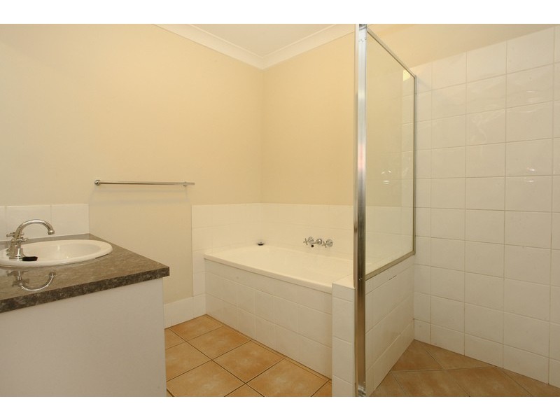4 Bella Boulevard, Pimpama QLD 4209