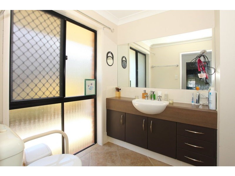 10 Bennett, Upper Coomera QLD 4209