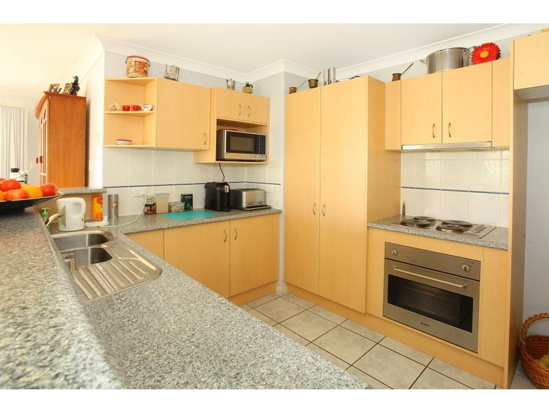 16 Billinghurst Crescent, Upper Coomera QLD 4209