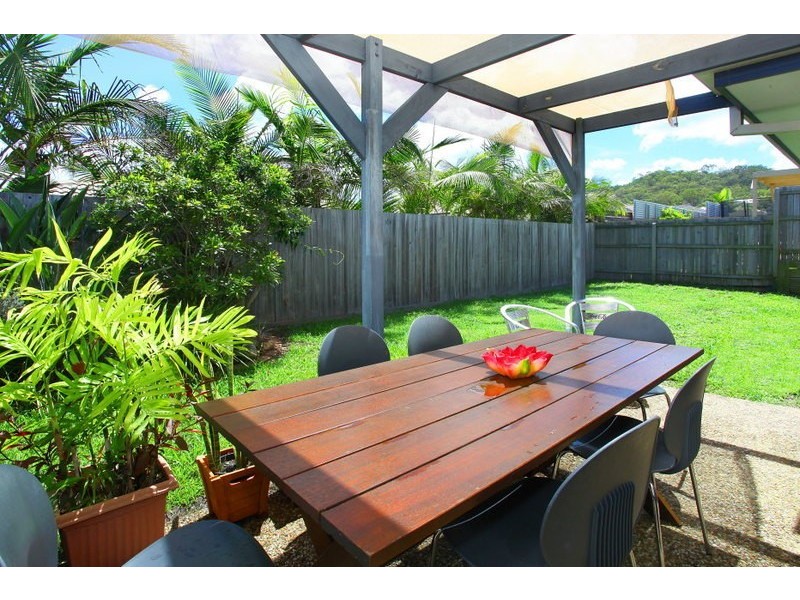 16 Billinghurst Crescent, Upper Coomera QLD 4209