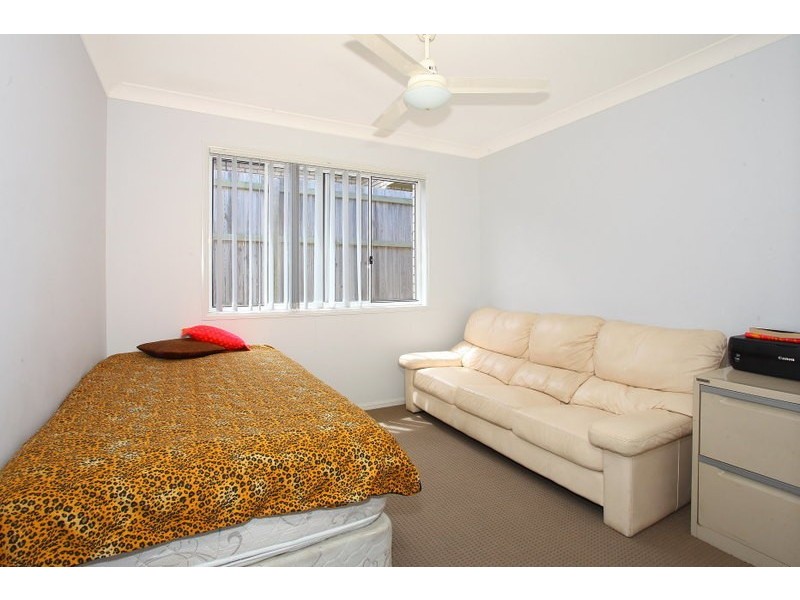 16 Billinghurst Crescent, Upper Coomera QLD 4209