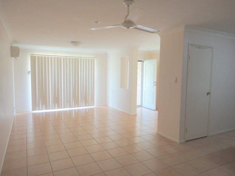 1/2 Ulrich Street, Upper Coomera QLD 4209