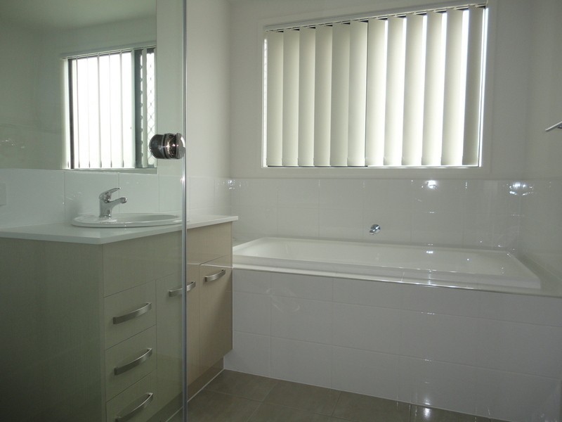 23 Alfa Drive, Upper Coomera QLD 4209