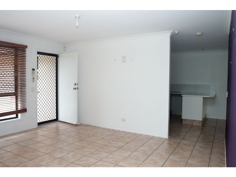 1/76 Village Way, Oxenford QLD 4210