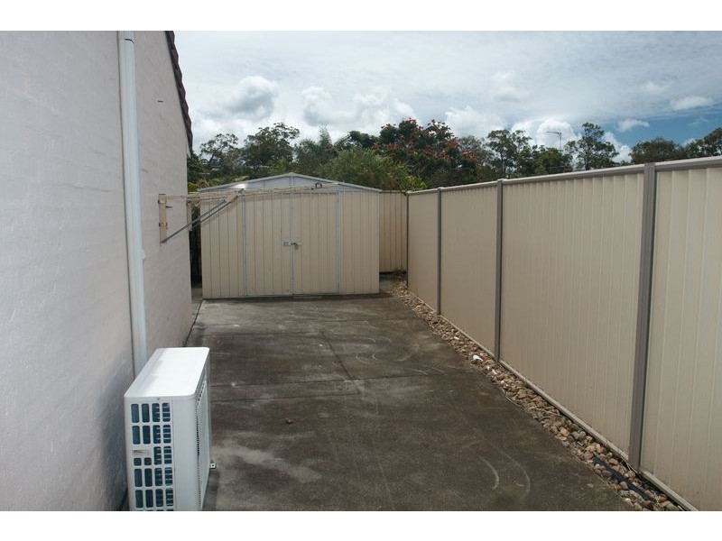 1/76 Village Way, Oxenford QLD 4210