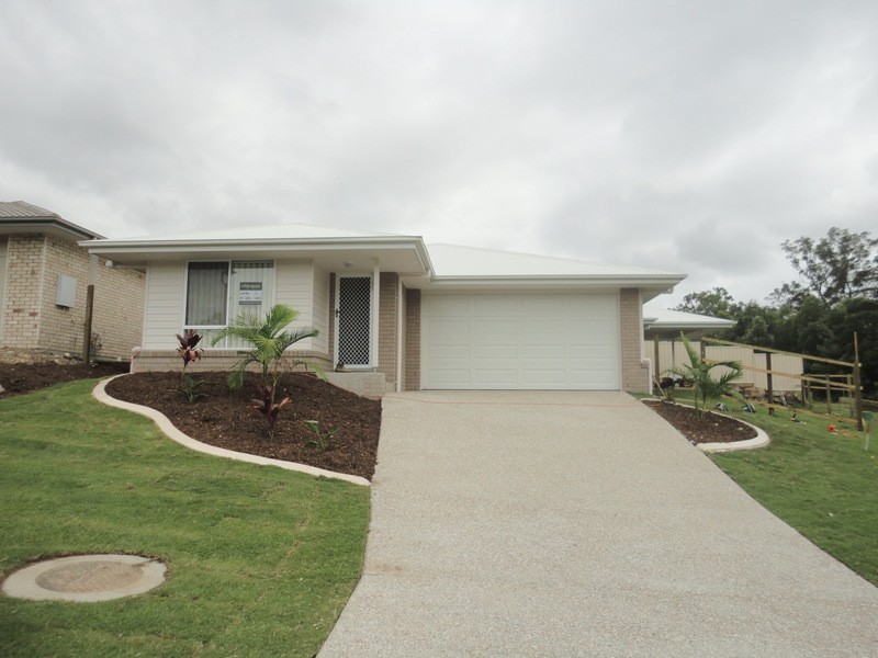 32 Venetian Way, Coomera QLD 4209