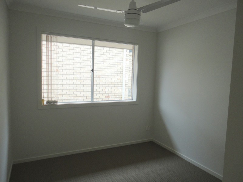 32 Venetian Way, Coomera QLD 4209