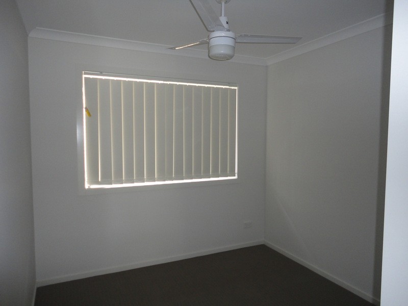 32 Venetian Way, Coomera QLD 4209