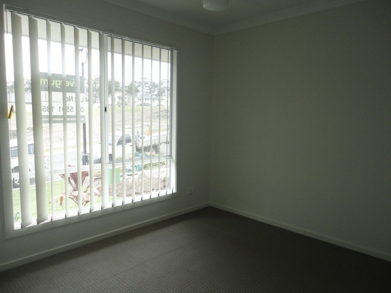 32 Venetian Way, Coomera QLD 4209