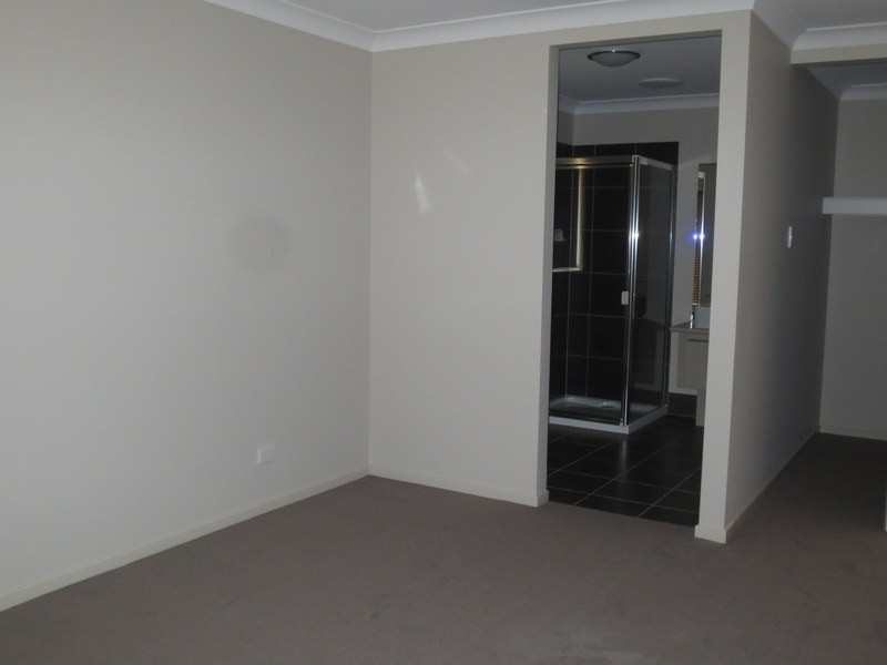 83 Beaumont Drive, Pimpama QLD 4209