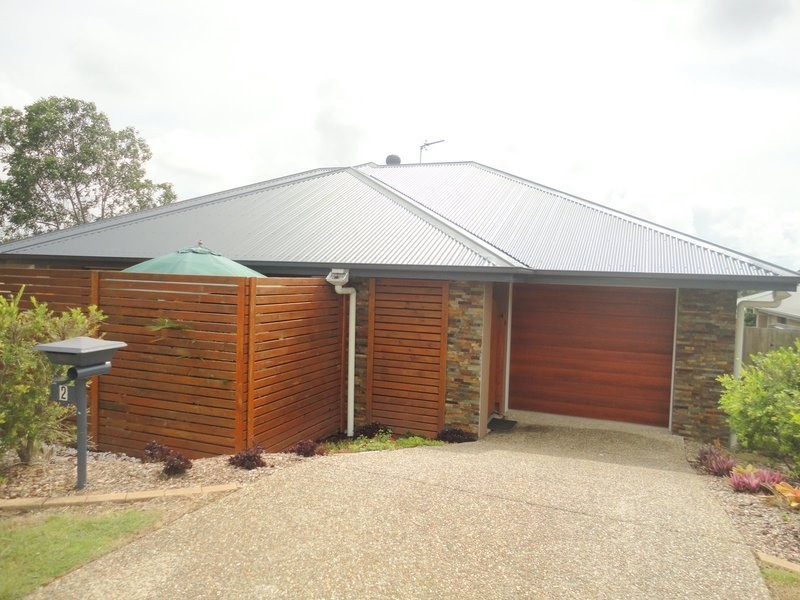 2/2 Valda Avenue, Coomera QLD 4209