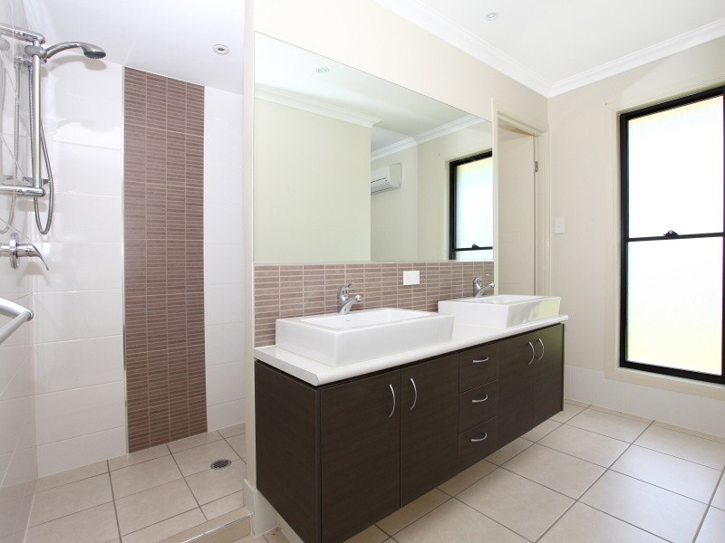 1 Phaeton Street, Upper Coomera QLD 4209