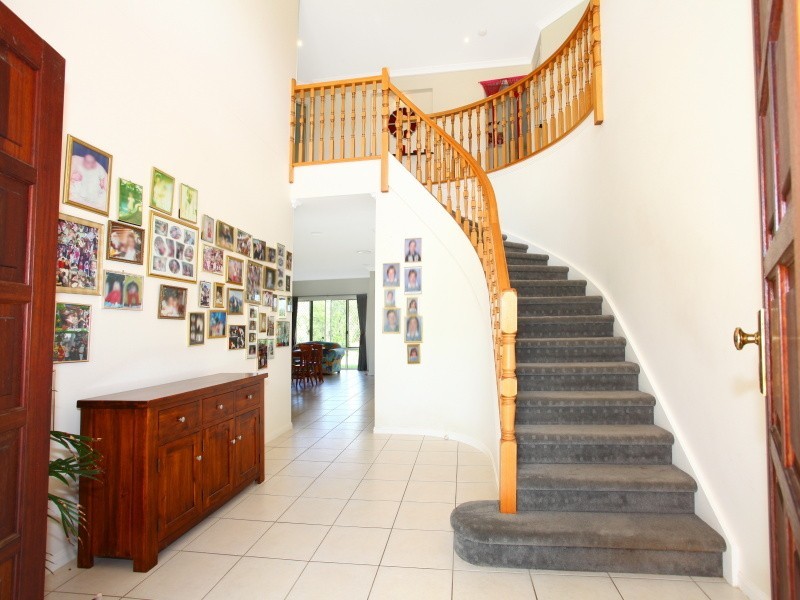 2 Crystal Creek Road, Willow Vale QLD 4209