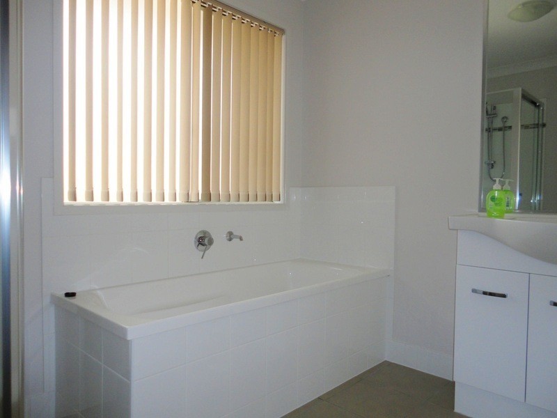 12 Alfa Drive, Coomera QLD 4209