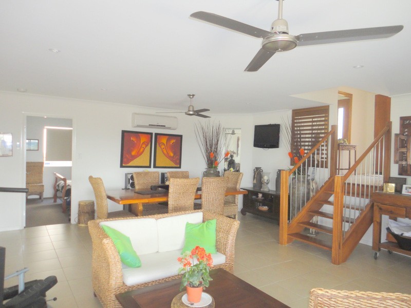 9 Krystle Court, Upper Coomera QLD 4209