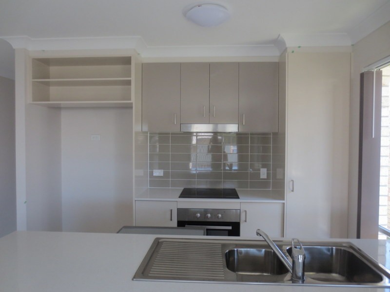 8 Park Vista Circuit, Coomera QLD 4209