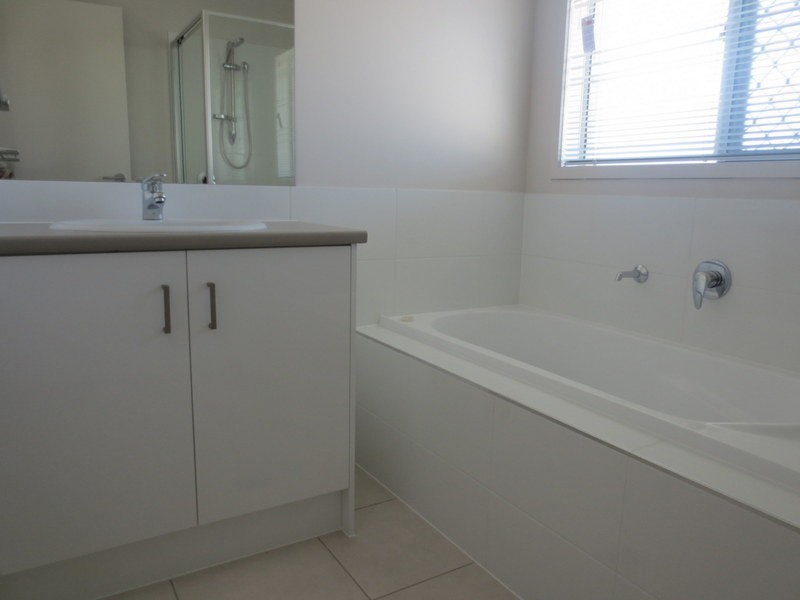 8 Park Vista Circuit, Coomera QLD 4209