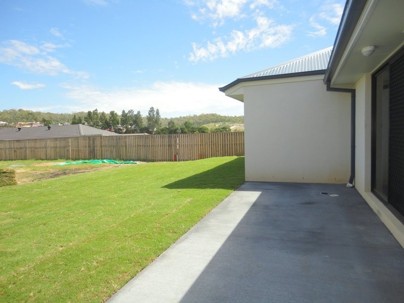 2/7 Alfa Drive, Upper Coomera QLD 4209