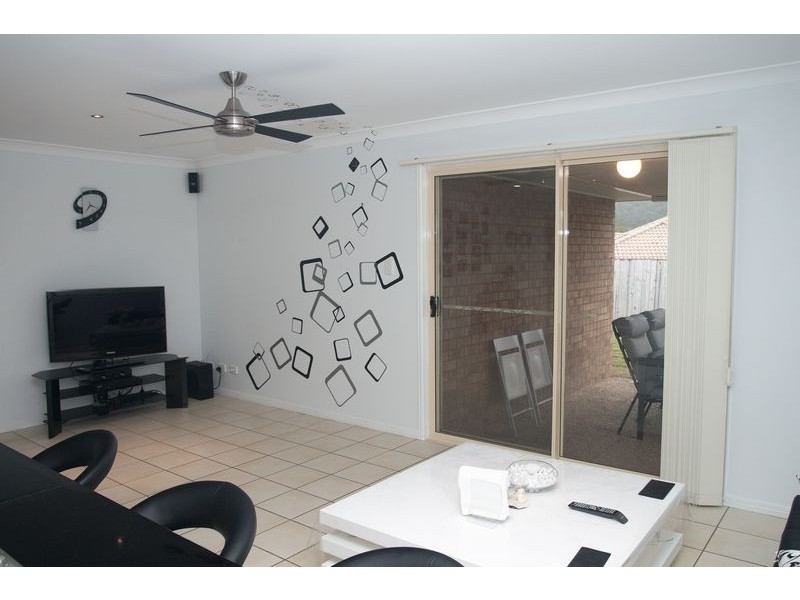 6 Betty Street, Upper Coomera QLD 4209