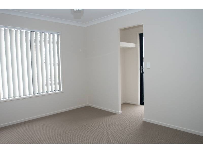 52 Lisa Crescent, Coomera QLD 4209