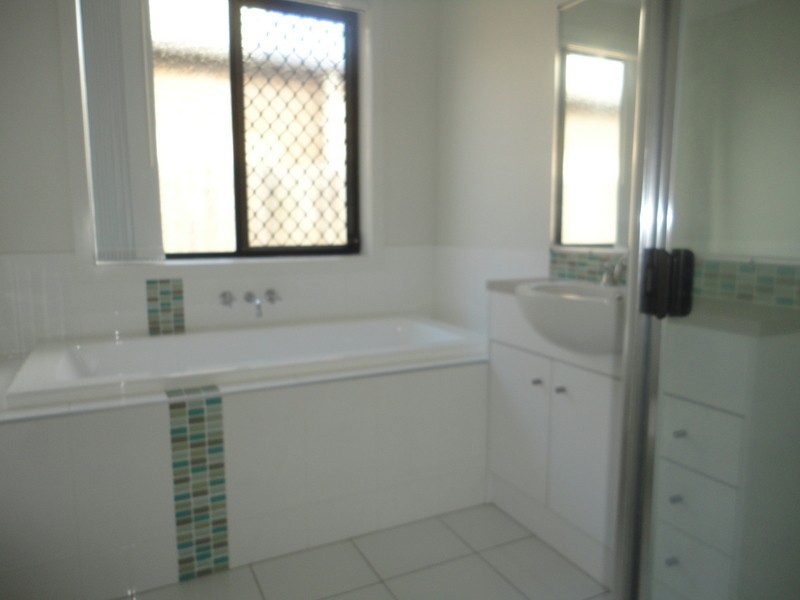 45  Collingrove Circuit, Pimpama QLD 4209