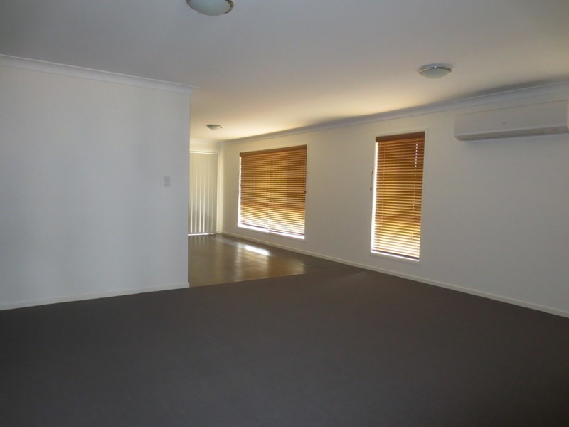 61 Beaumont Drive, Pimpama QLD 4209