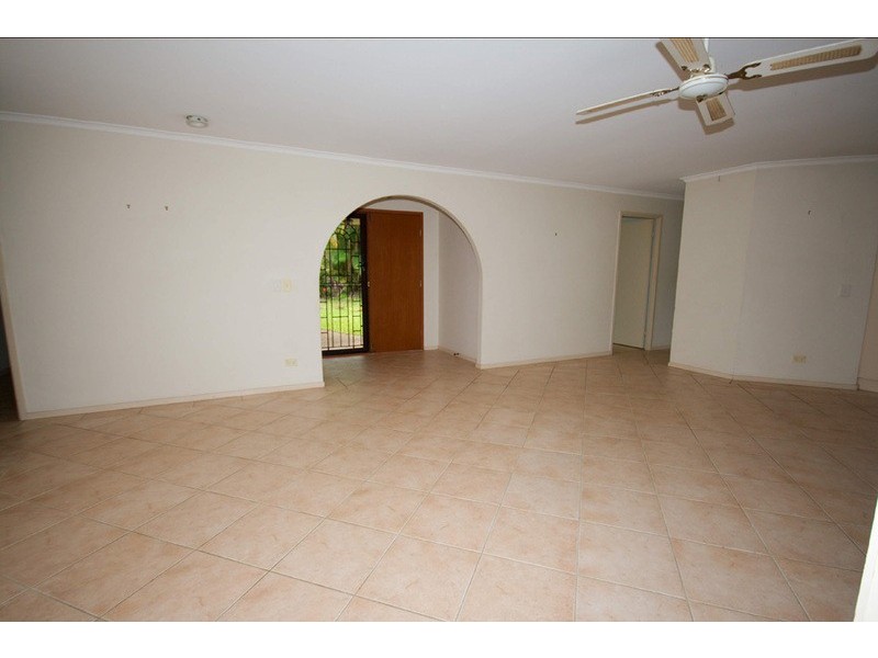 19 Woolmere Street, Carrara QLD 4211