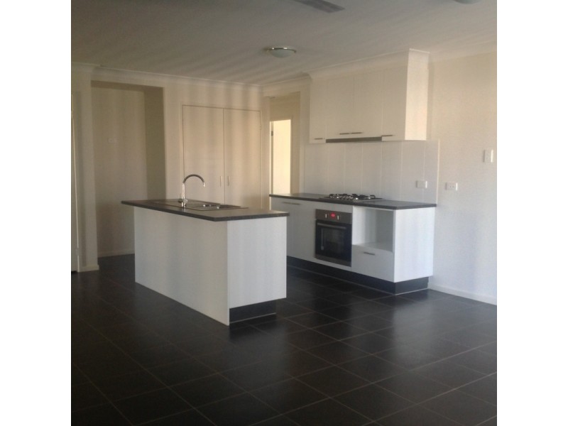 5  Milly Circuit, Ormeau QLD 4208